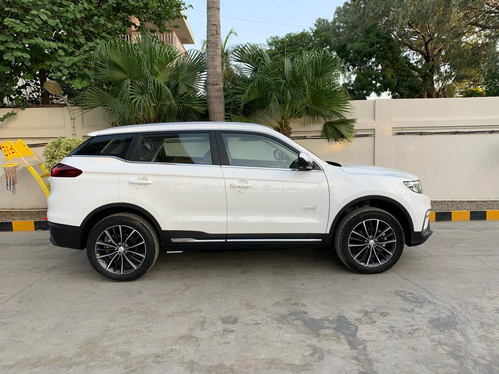 Proton X70 Premium FWD 2022 for sale in Karachi | PakWheels