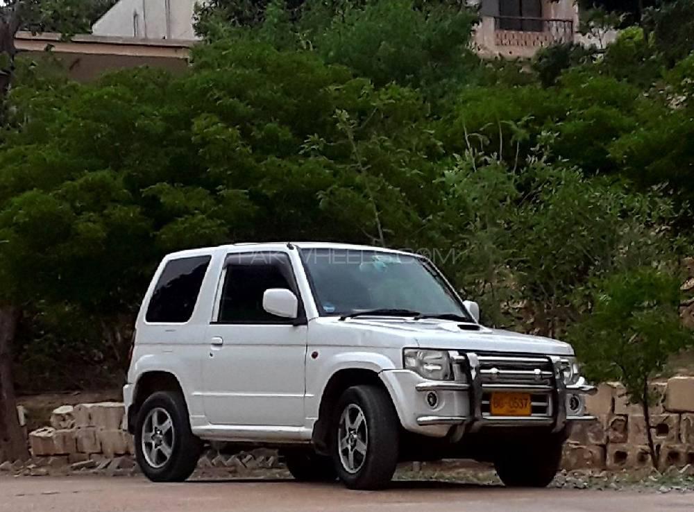 Nissan Kix 2011 for Sale in Karachi Image-1