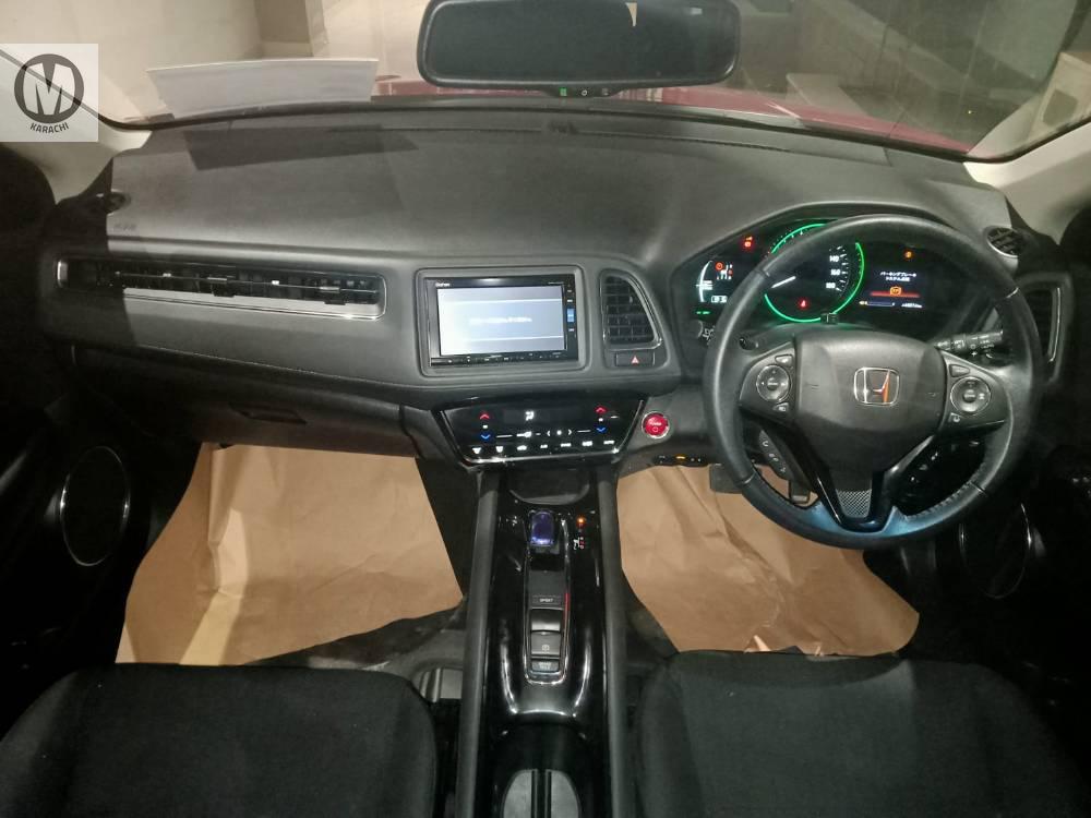 Honda Vezel 2017 for Sale in Karachi Honda Vezel 2017 for Sale in Karachi Image-6