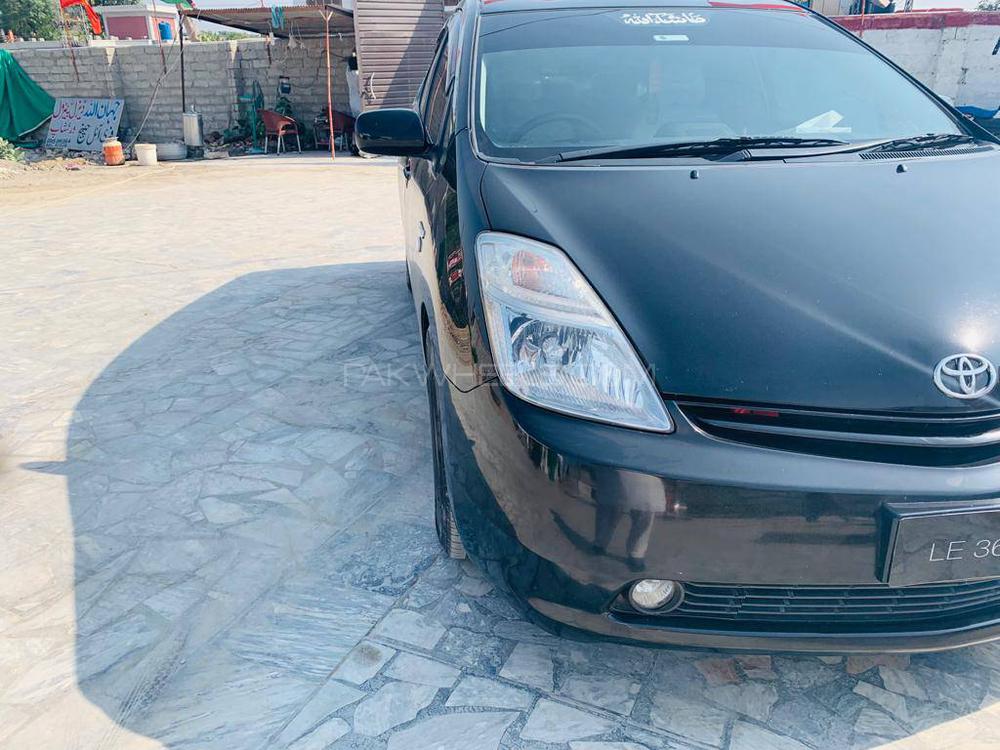Toyota Prius 2007 for Sale in Charsadda Image-1