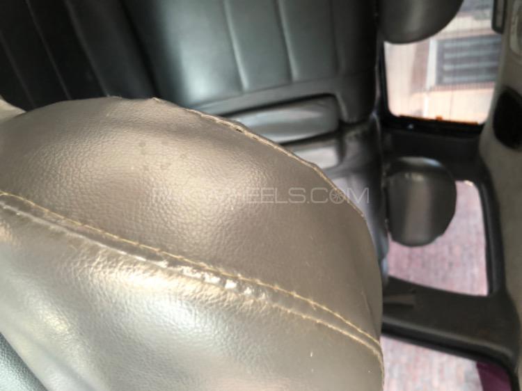 KIA Sportage 2004 for Sale in Faisalabad KIA Sportage 2004 for Sale in Faisalabad Image-11