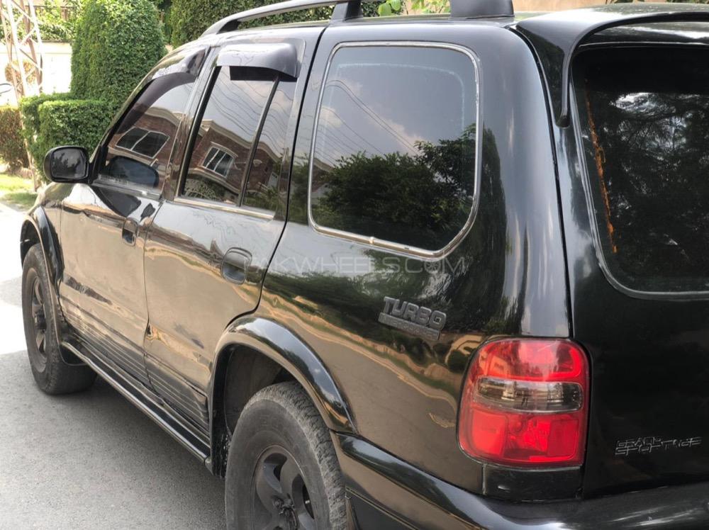 KIA Sportage 2004 for Sale in Faisalabad Image-1