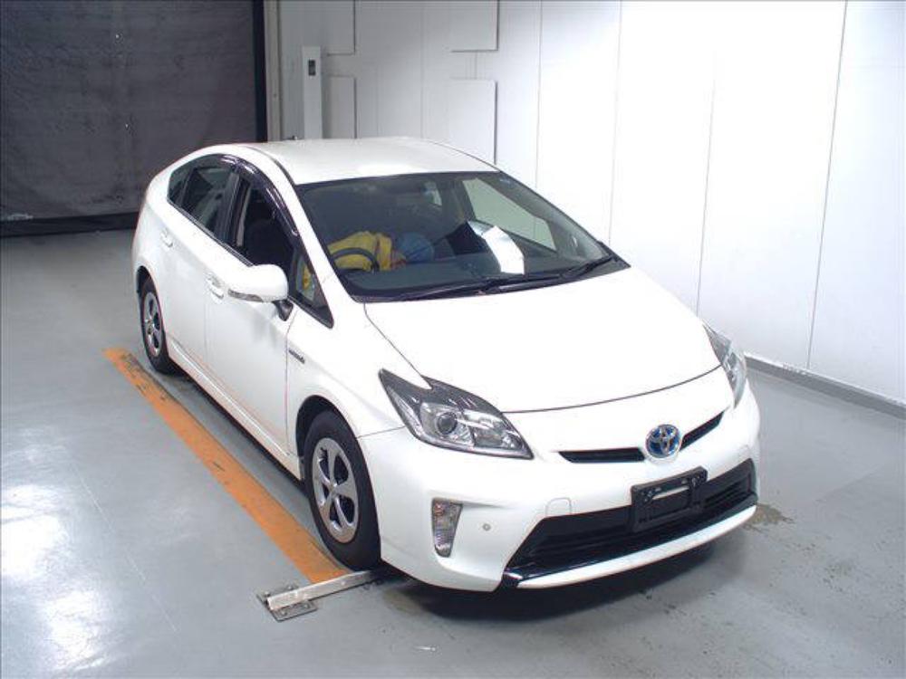 Toyota Prius S Led Edition For Sale In Lahore Pakwheels