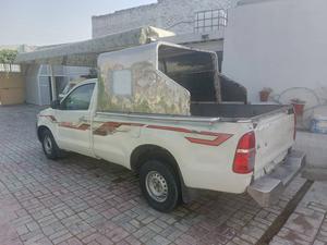 Toyota Hilux 4X2 Single Cab Deckless 2012 for Sale