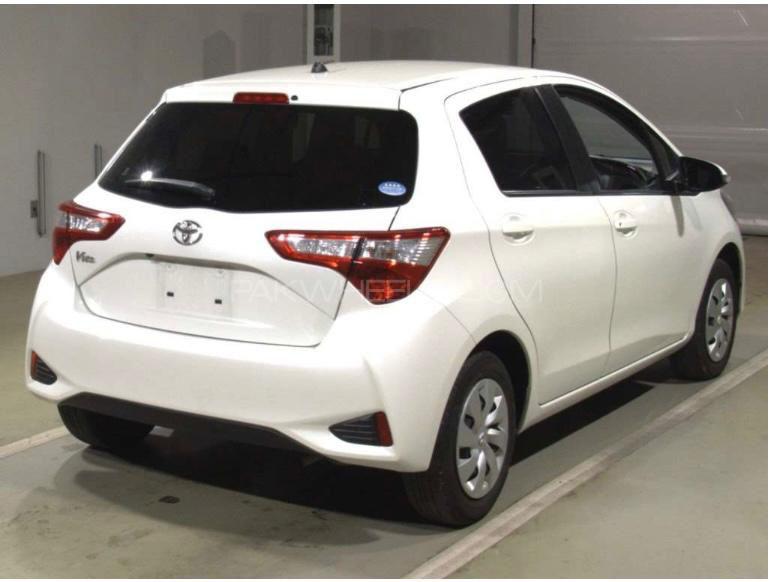 Toyota Vitz 2019 for Sale in Bannu Image-1