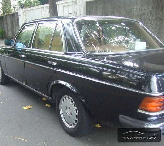 Mercedes Benz Other 1984 for Sale in Pir mahal Image-1