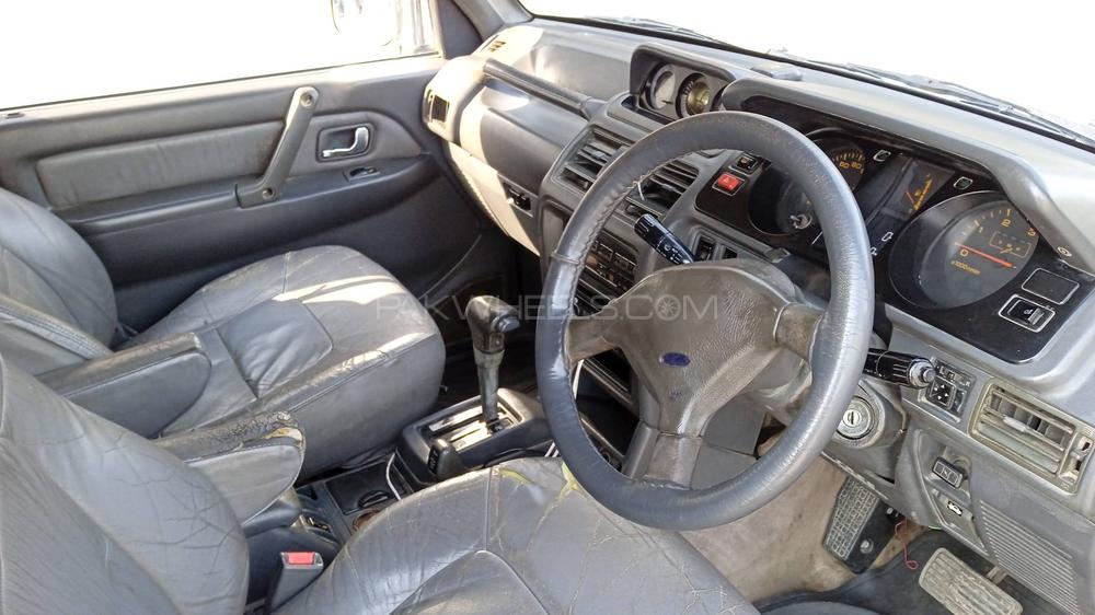 Mitsubishi Pajero Exceed 2.8D 1997 for sale in Lahore PakWheels