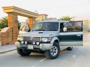 Mitsubishi Pajero Exceed Automatic 2.8D 1991 for Sale