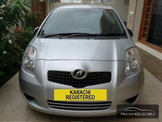 ٹویوٹا وِٹز 2007 for Sale in کراچی Image-1