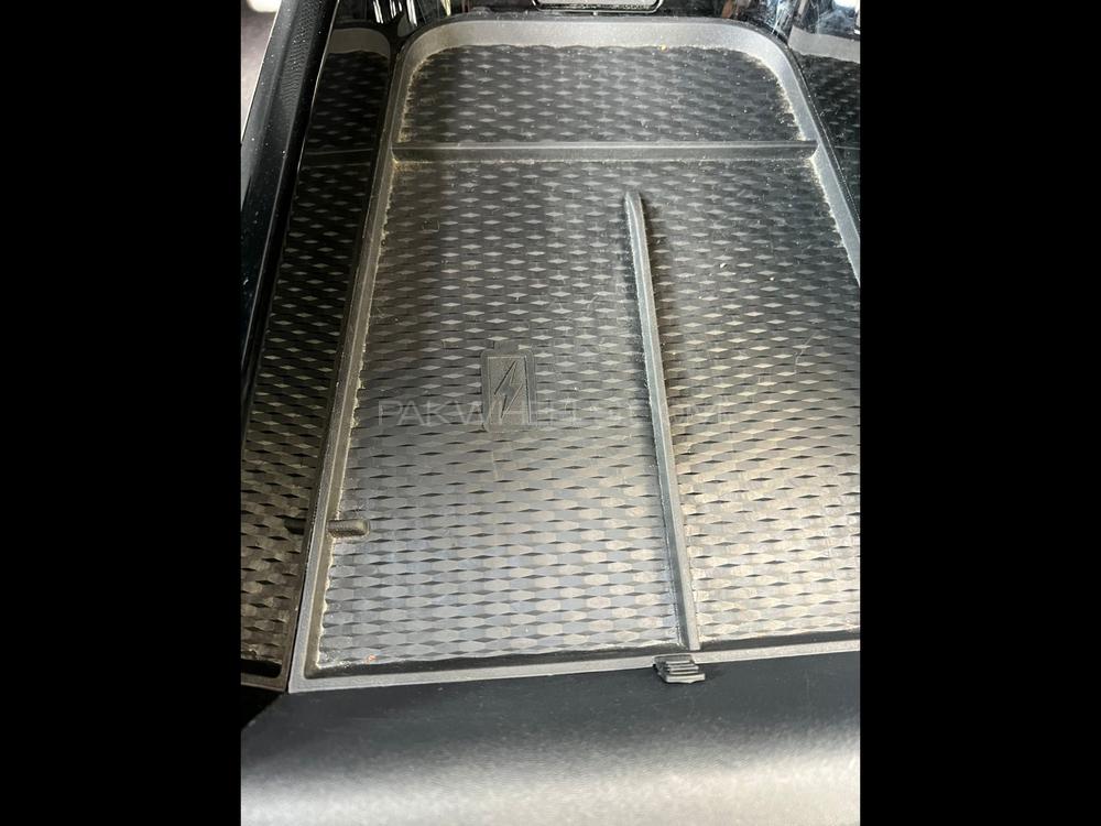 Ford Mustang Mach-E 2021 for Sale in Karachi Ford Mustang Mach-E 2021 for Sale in Karachi Image-17