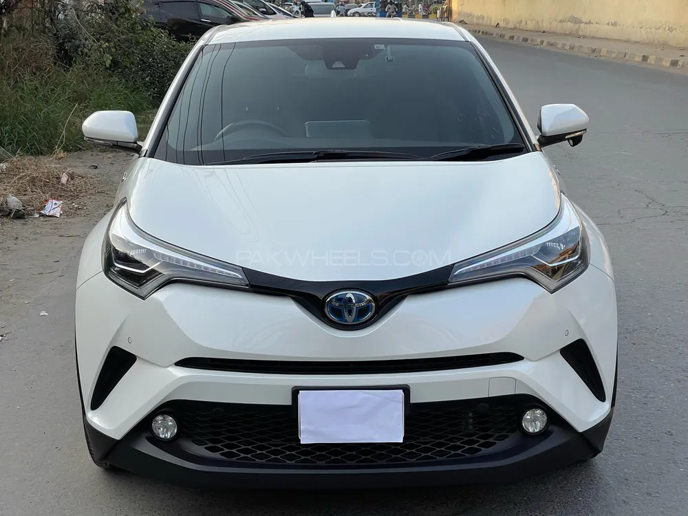 Toyota C-HR 2017 for sale in Faisalabad