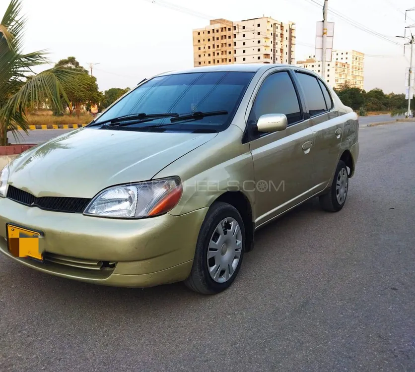 Toyota Platz F 1.0 2000 for sale in Karachi | PakWheels