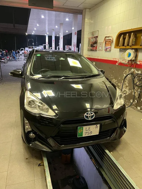 Toyota Aqua 2015 for Sale in Lahore Image-1