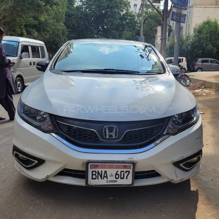 Honda Jade 2015 for Sale in Karachi Image-1