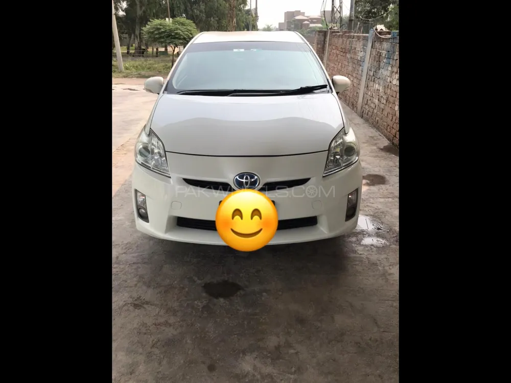 Toyota Prius 2011 for Sale in Sheikhupura Image-1