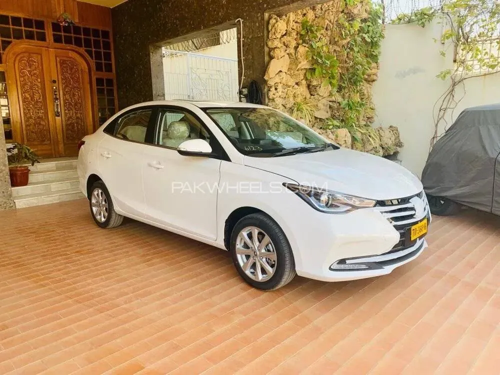 Changan Alsvin 2022 for Sale in Karachi Image-1