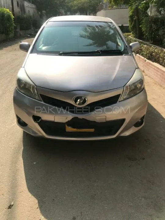 Toyota Vitz F 1.0 2012 for sale in Karachi | PakWheels