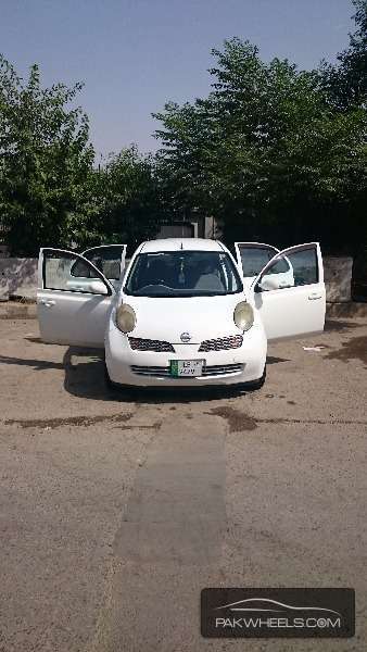 Nissan March 2003 for Sale in Islamabad Image-1