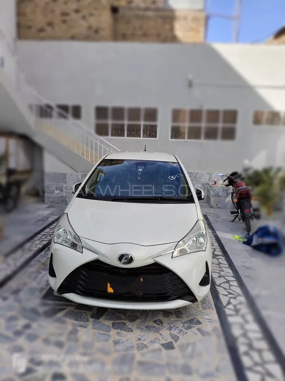 Toyota Vitz 2017 for Sale in Quetta Image-1