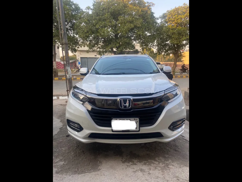 Honda Vezel 2016 for Sale in Lahore Image-1
