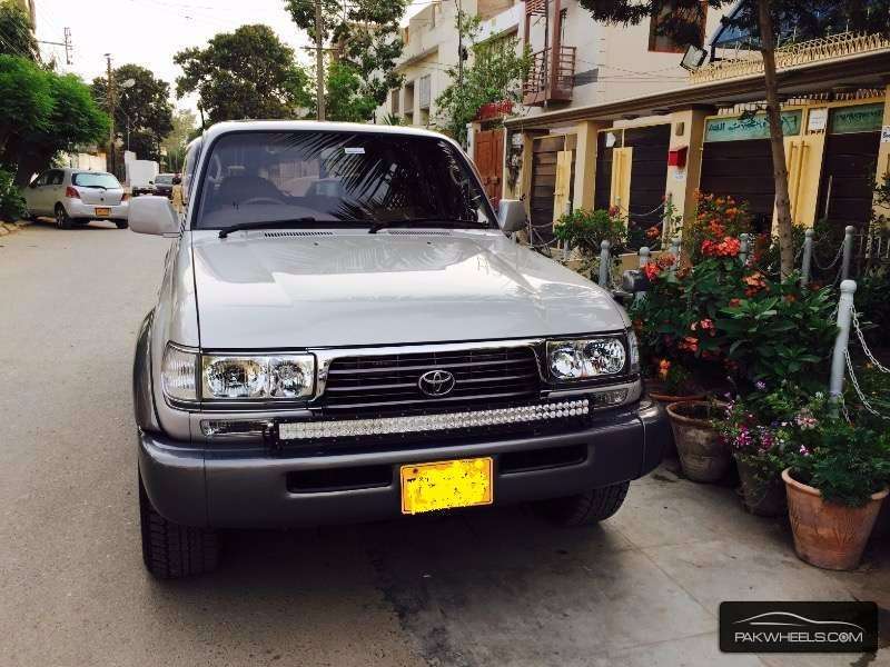 Toyota Land Cruiser 1997 for Sale in Karachi Image-1