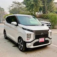 Mitsubishi EK X Hybrid Turbo Crossover 2WD 2019 for Sale