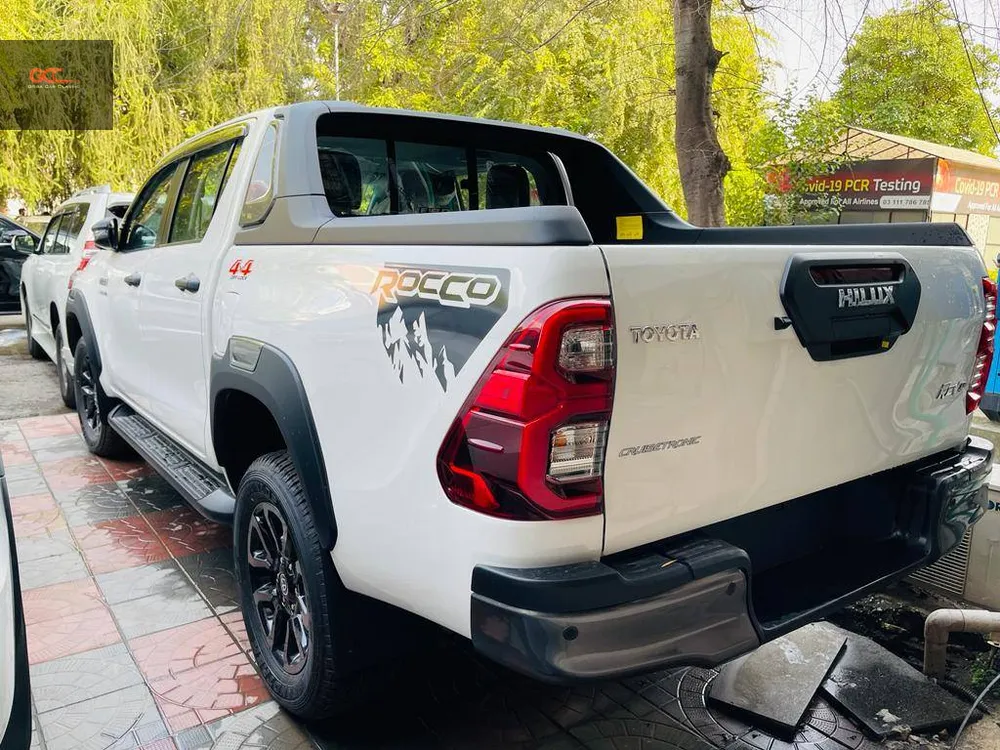 Toyota Hilux 2023 for Sale in Islamabad Image-1