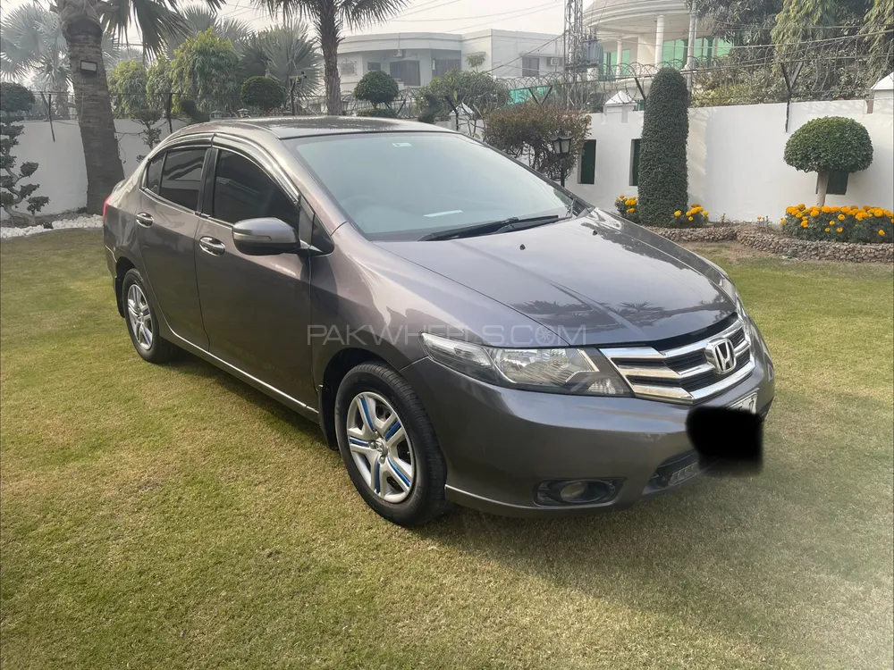 Honda City 1.3 i-VTEC 2017 for sale in Lahore | PakWheels