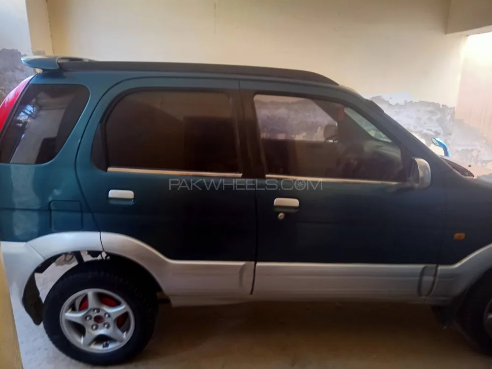 Daihatsu Terios 1999 for Sale in Muzaffar Gargh Image-1