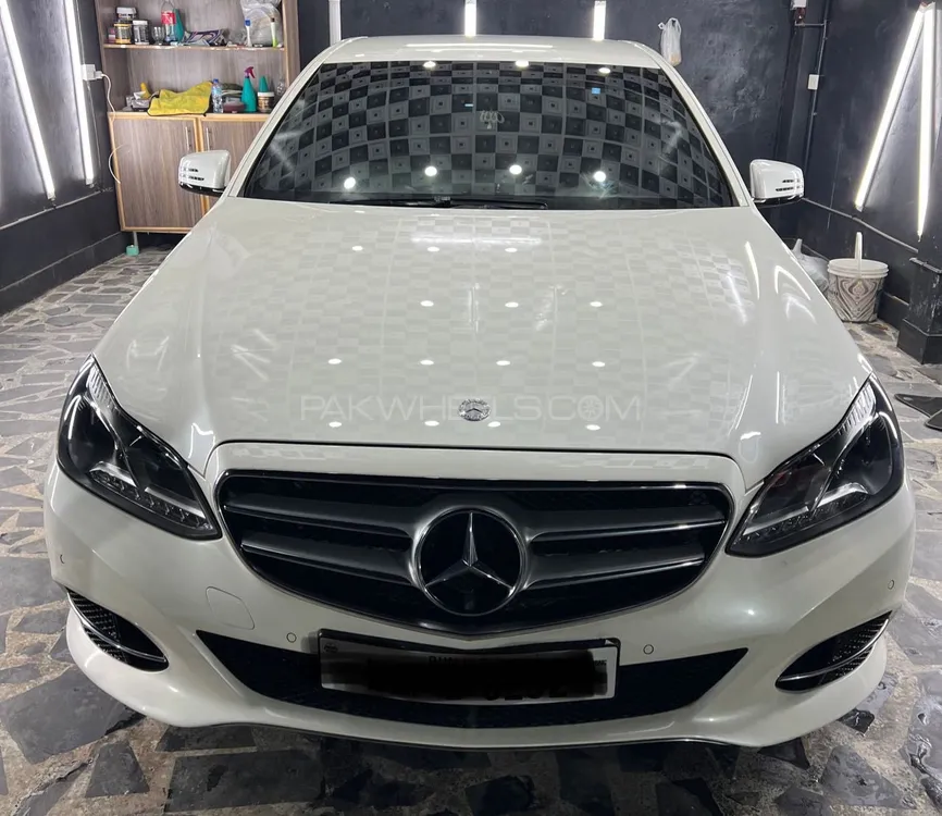 Mercedes Benz E Class 2013 for Sale in Lahore Image-1