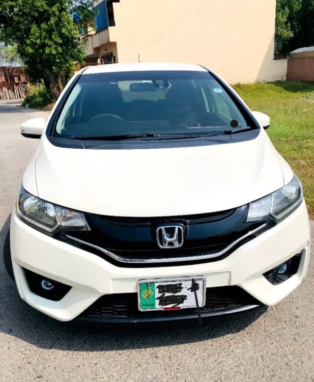 Honda Fit 2013 for Sale in Gujranwala Image-1
