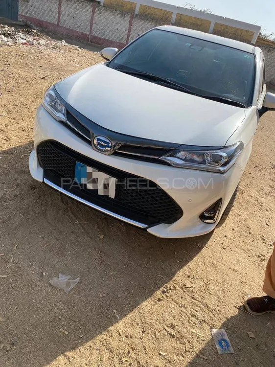 Toyota Corolla Axio 2018 for Sale in Quetta Image-1