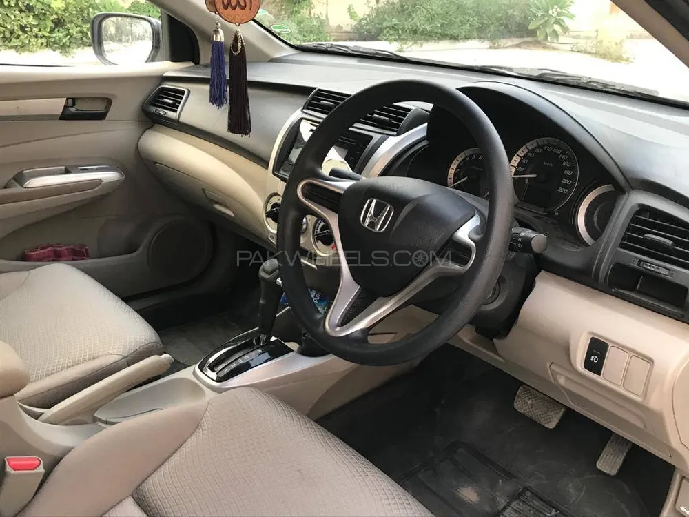 Honda City 2018 for Sale in Karachi Image-1