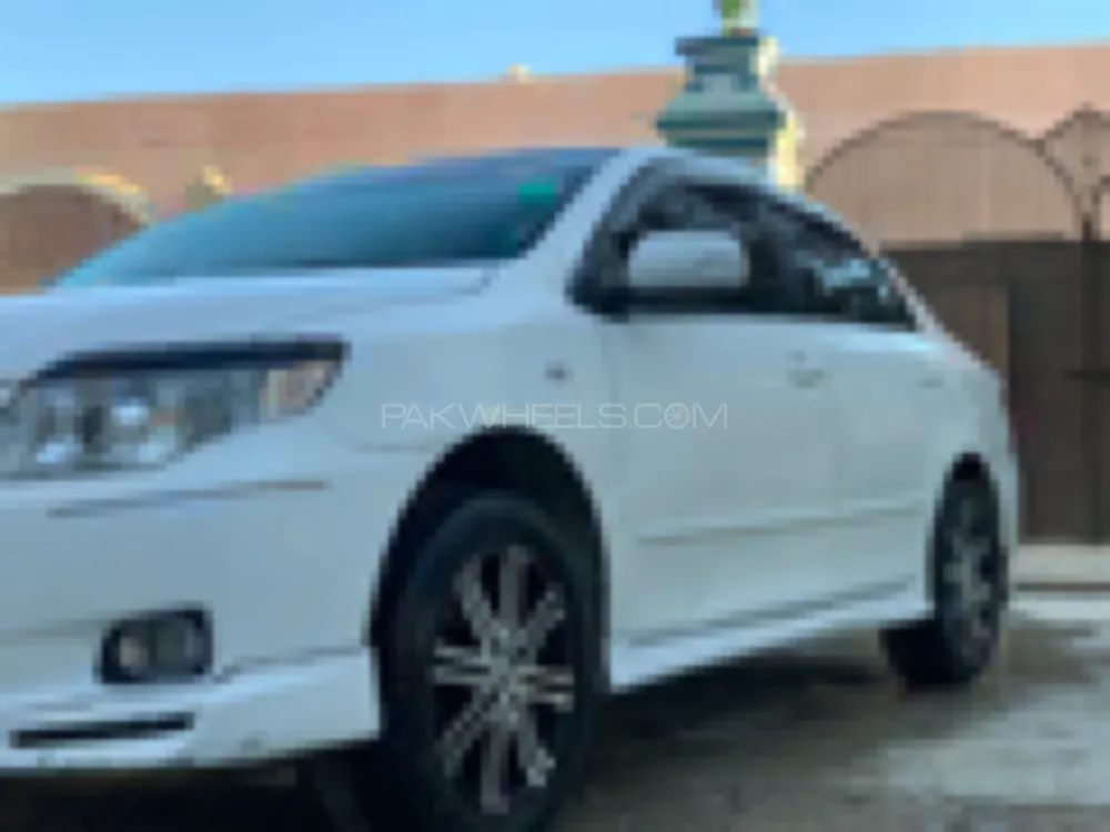 Toyota Corolla Axio 2006 for Sale in Quetta Image-1