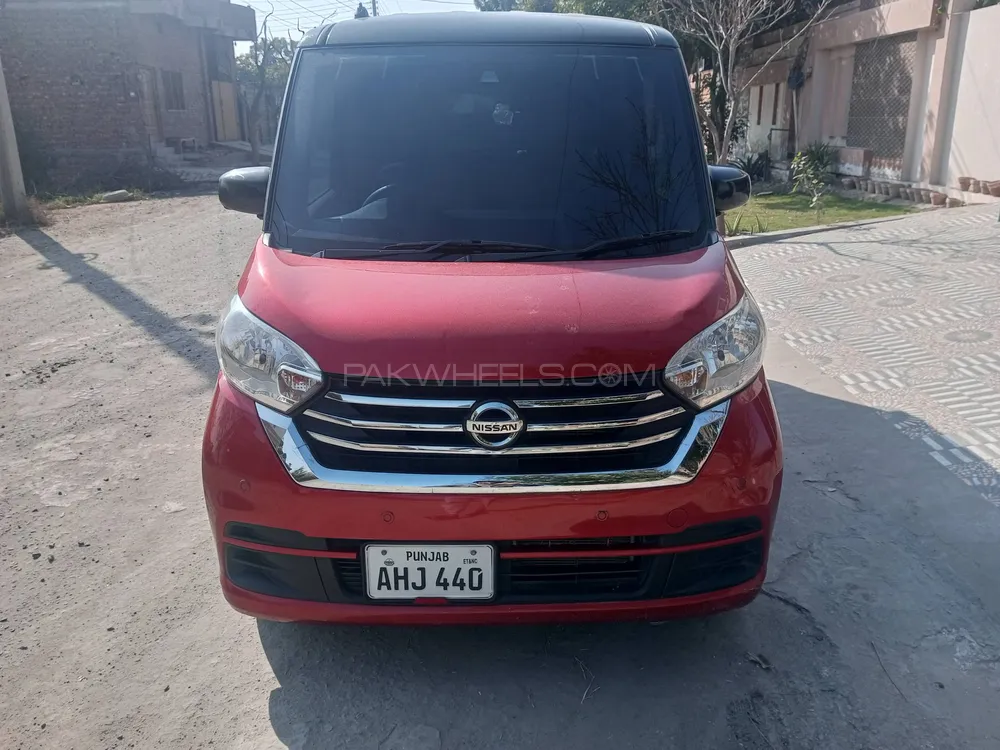 Nissan Roox 2018 for Sale in Faisalabad Image-1