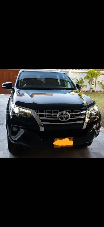Toyota Fortuner 2017 for Sale in Karachi Image-1