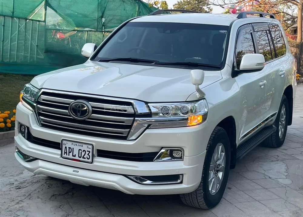 Toyota Land Cruiser 2016 for Sale in Lahore Image-1