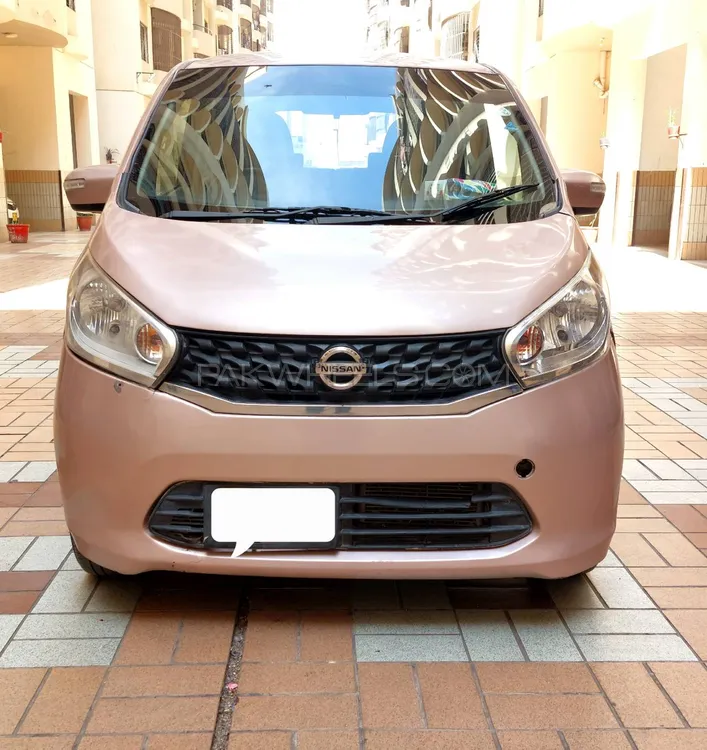 Nissan Dayz 2014 for Sale in Karachi Image-1