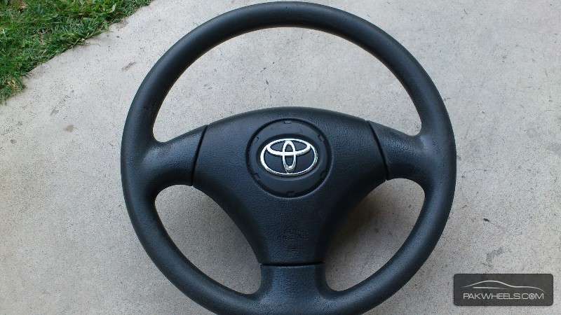 Toyota Premio 2002-2006 Original Steering Wheel For Sale Image-1