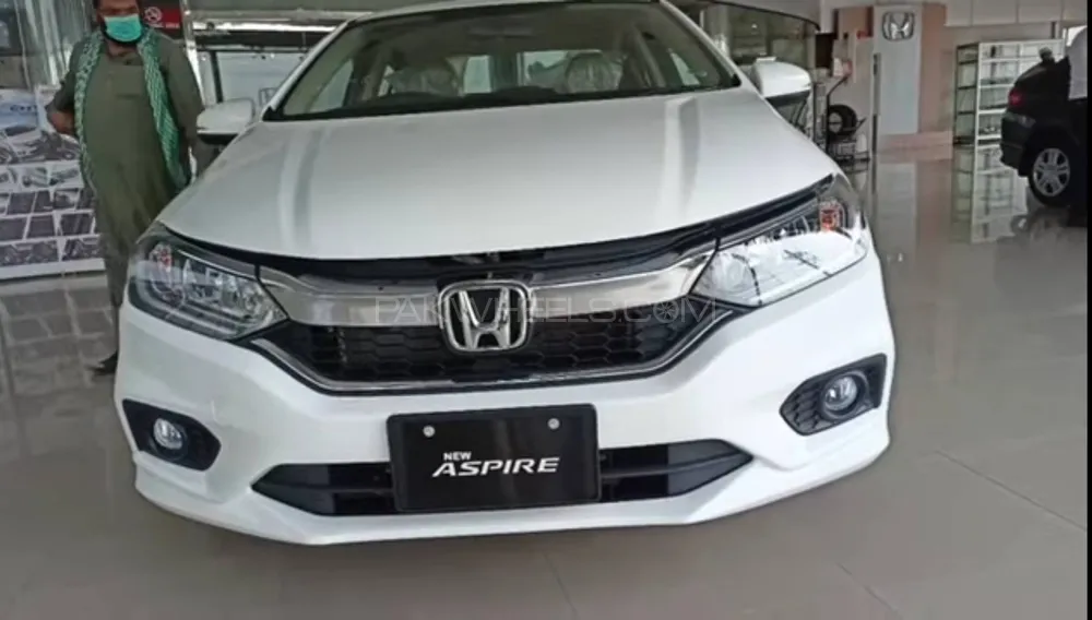 Honda City 2023 for Sale in Faisalabad Image-1