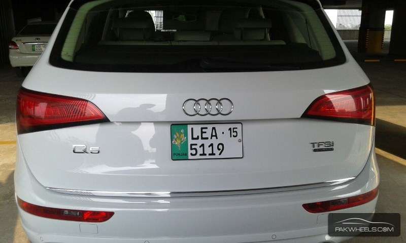 Audi Q5 2015 for Sale in Lahore Image-1