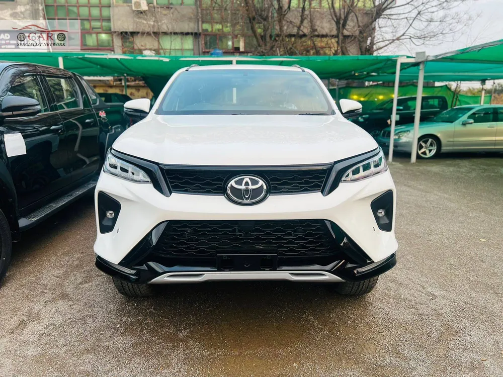 Toyota Fortuner 2023 for Sale in Islamabad Image-1