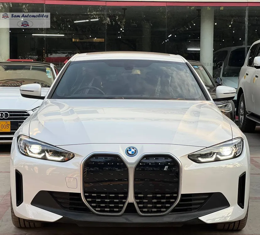BMW i4 2022 for Sale in Karachi Image-1