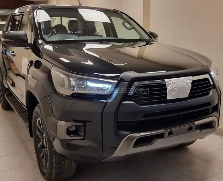 Toyota Hilux 2023 for Sale in Islamabad Image-1
