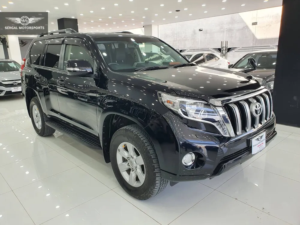Toyota Prado 2016 for Sale in Islamabad Image-1