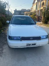 Nissan Sunny EX Saloon 1.6 (CNG) 1992 for Sale