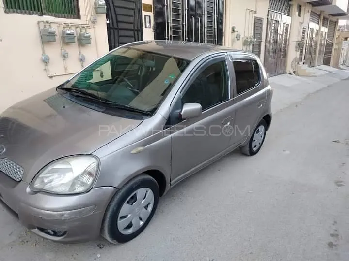 Toyota Vitz 2003 for Sale in Quetta Image-1