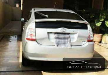 Toyota Prius 2006 for Sale in Faisalabad Image-1