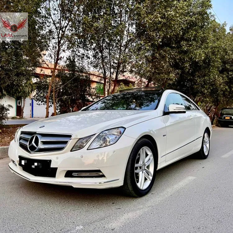 Mercedes Benz E Class 2012 for Sale in Lahore Image-1