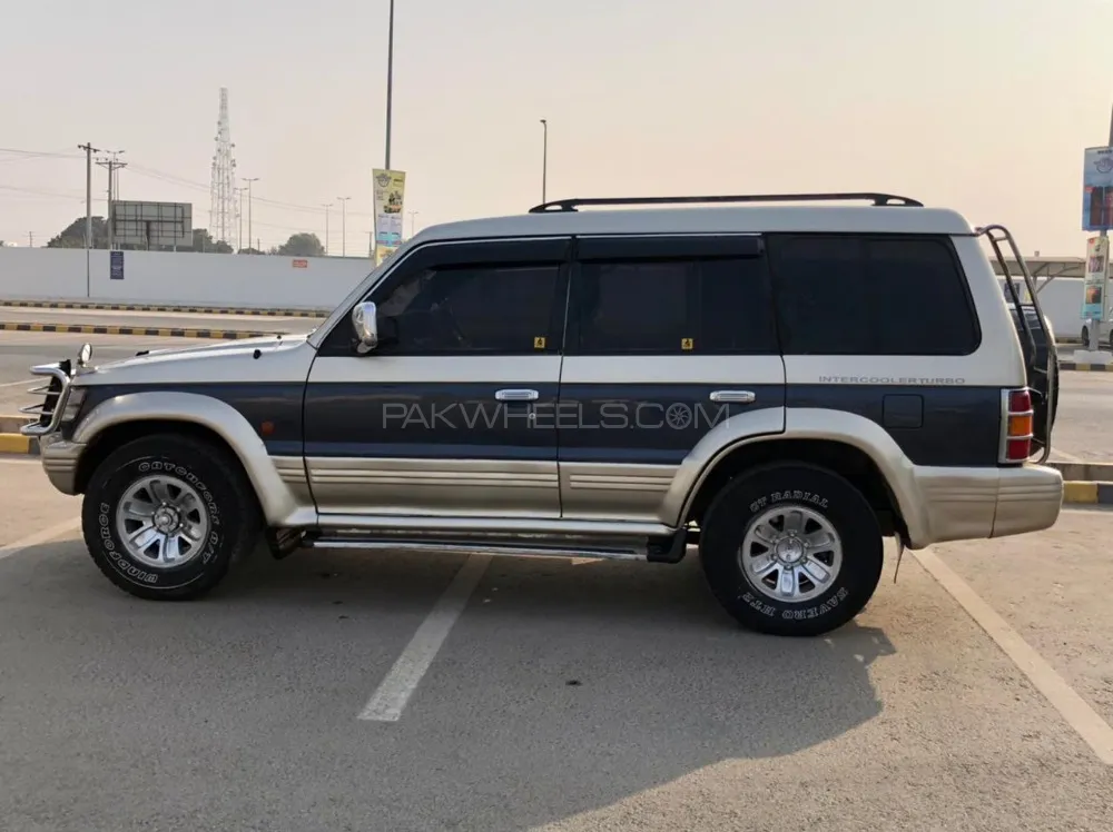 Mitsubishi Pajero 1992 for Sale in Faisalabad Image-1